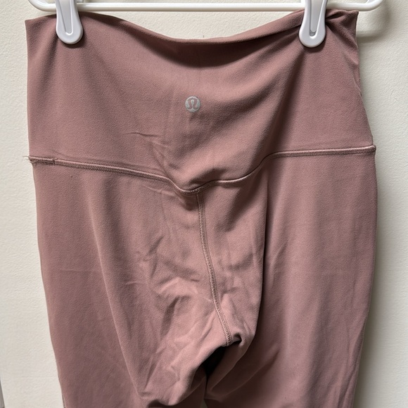 Lululemon double lined - Picture 3 of 4
